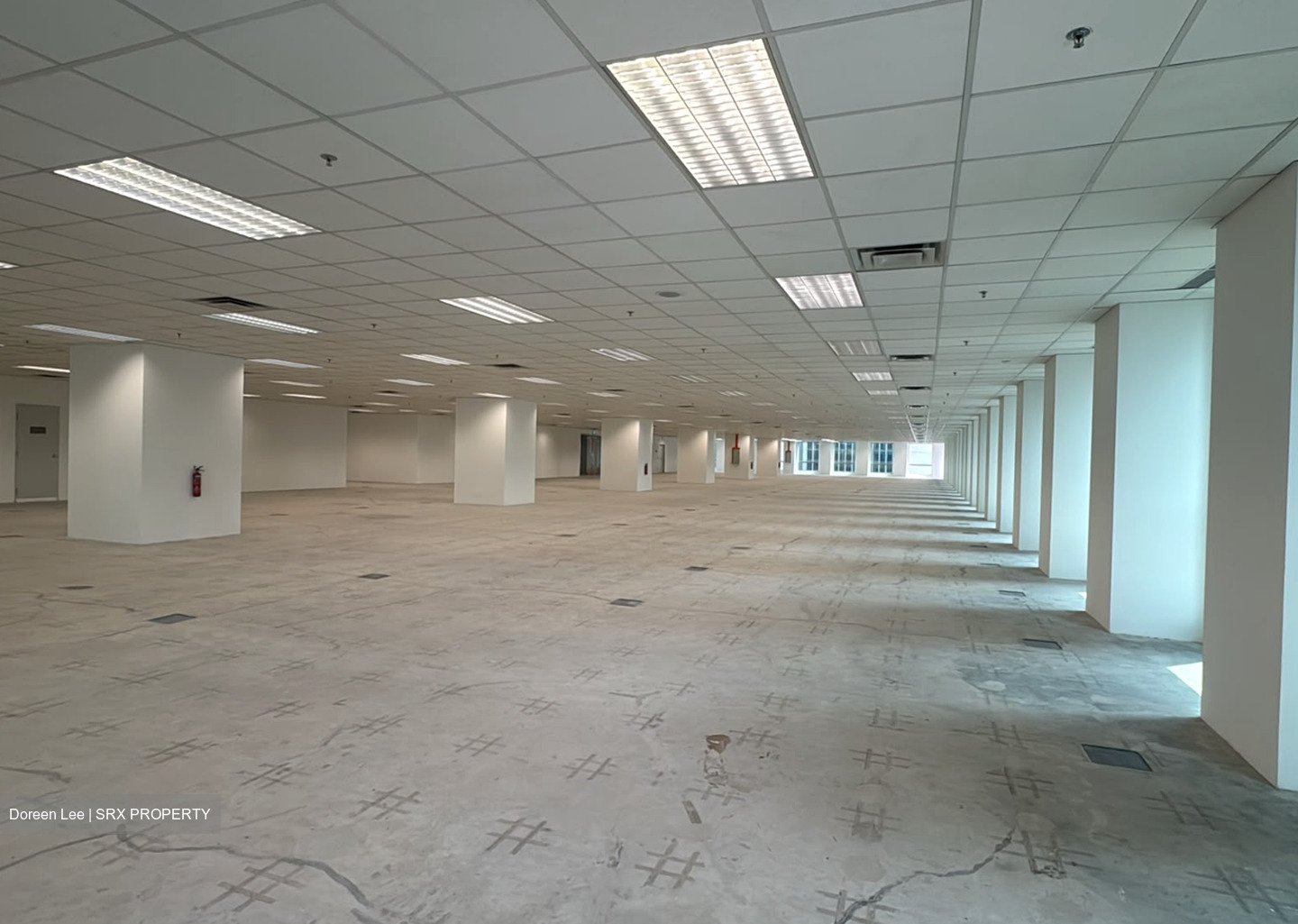 Oue Downtown (D1), Office #626958541